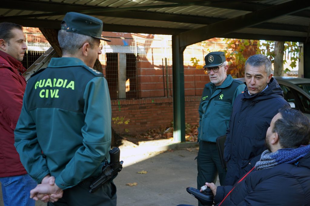 Visita a las obras del Cuartel de la Guardia Civil de La Roda - El Foco ...