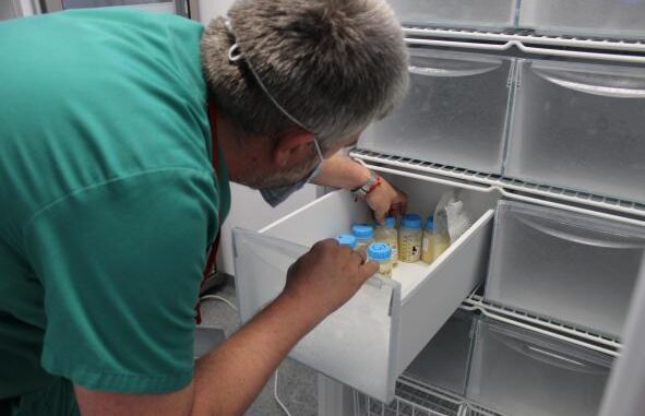 El-Hospital-General-Universitario-de-Ciudad-Real-ya-dispone-de-un-banco-de-leche-materna-para-bebes-prematuros-en-el-area-de-Neonatologia