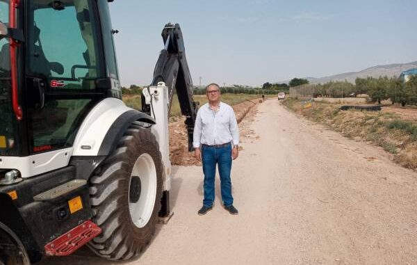 Sustituido-un-gran-tramo-de-la-tuberia-que-conduce-el-agua-potable-hasta-la-depuradora