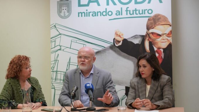 Ocho-personas-reciben-su-certificado-de-profesionalidad-en-albanileria
