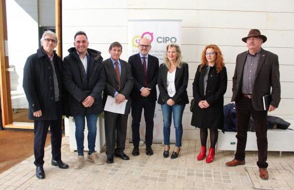 Castilla-La-Mancha-apela-a-la-empatia-la-escucha-activa-y-la-cercania-en-la-comunicacion-con-los-pacientes-y-sus-familias