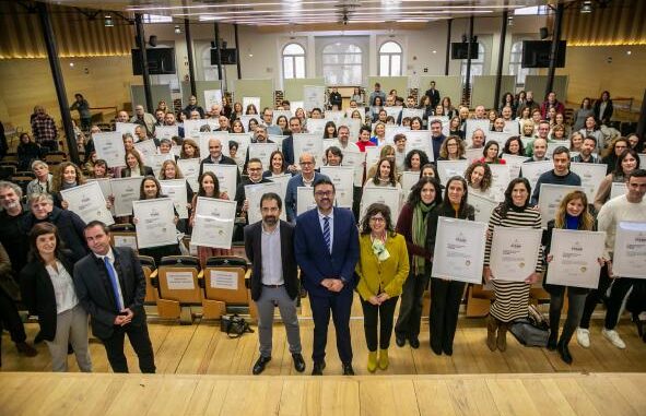 El-Gobierno-regional-otorga-el-sello-de-calidad-a-94-centros-educativos-que-desarrollan-proyectos-STEAM-en-Castilla-La-Mancha