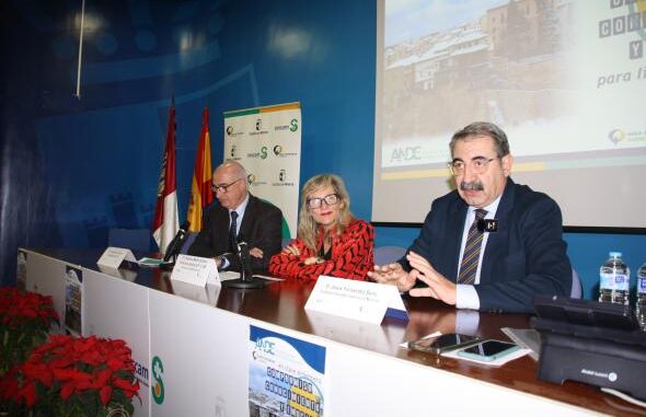 La-apuesta-del-Gobierno-de-Castilla-La-Mancha-por-la-inclusion-del-personal-de-Enfermeria-en-los-puestos-de-gestion-crucial-en-la-mejora-y-fortalecimiento-del-sistema-sanitario