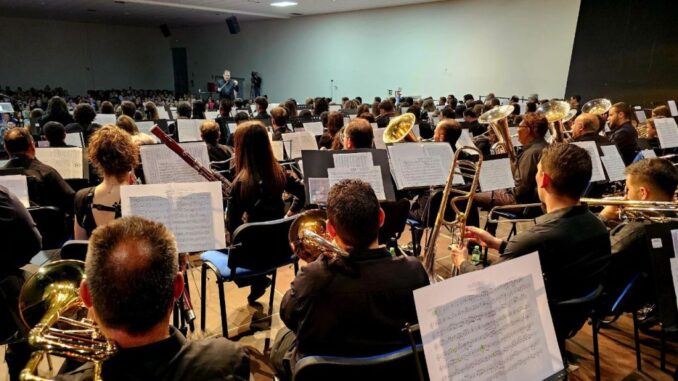 Emotivo-acto-para-conmemorar-los-100-anos-de-historia-de-la-Banda-Municipal-de-Musica