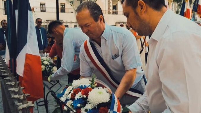 Una-Delegacion-Oficial-de-Caudete-asitio-a-Marseillan-en-la-celebracion-del-14-de-Julio