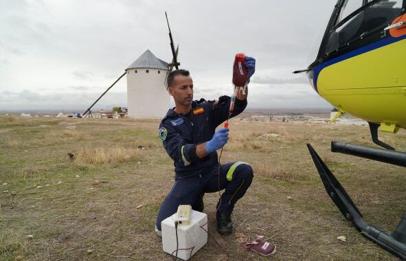 Castilla-La-Mancha-supera-las-100-transfusiones-sanguineas-en-helicoptero-sanitario-marcando-un-hito-en-la-atencion-de-emergencias-en-Espana