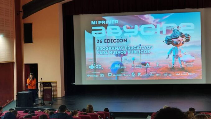 Exito-de-las-sesiones-de-Mi-Primer-Abycine-y-Abycinitos-en-Caudete