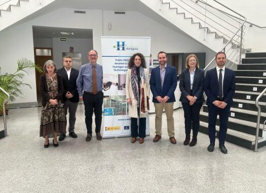 El-Ejecutivo-autonomico-y-el-Gobierno-de-Espana-reafirman-su-apoyo-al-Centro-Nacional-del-Hidrogeno-de-Puertollano-Ciudad-Real