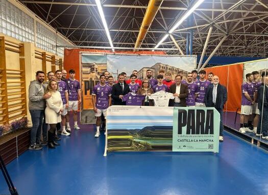 El-Gobierno-regional-destina-50.000-euros-al-Balonmano-Impulse-Guadalajara-para-promocionar-el-turismo-de-la-Comunidad-Autonoma