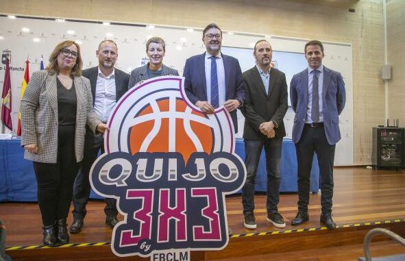 El-Gobierno-regional-renueva-el-convenio-con-la-Federacion-de-Baloncesto-para-llevar-el-‘Quijo-3x3-a-80-centros-escolares