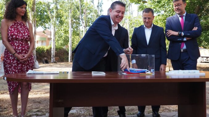 Cabanero-celebra-el-inicio-de-las-obras-del-Conservatorio-Superior-de-Musica-de-C-LM-fruto-de-la-colaboracion-institucional-y-de-una-apuesta-firme-por-el-talento-y-la-igualdad-de-oportunidades