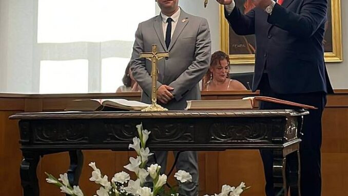 Relevo-en-la-Alcaldia-de-Caudete-con-compromiso-y-estabilidad