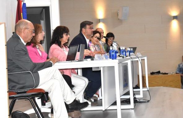 El-Gobierno-regional-convocara-manana-las-ayudas-para-la-implantacion-y-desarrollo-de-los-Proyectos-Escolares-Saludables