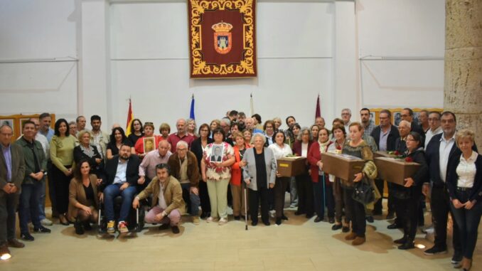 Cabanero-anuncia-que-la-Diputacion-de-Albacete-va-a-impulsar-catas-arqueologicas-para-ubicar-la-segunda-fosa-comun-de-La-Roda-y-recuperar-los-cuerpos