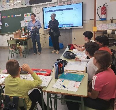 El-Grupo-de-Desarrollo-Local-Monte-Iberico–Corredor-de-Almansa-impulsa-la-promocion-del-destino-Starlight-entre-los-escolares-de-Caudete-con-la-astro-agenda