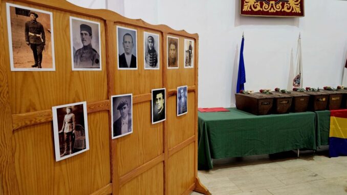 Entregados-los-restos-identificados-en-una-de-las-fosas-del-cementerio-municipal