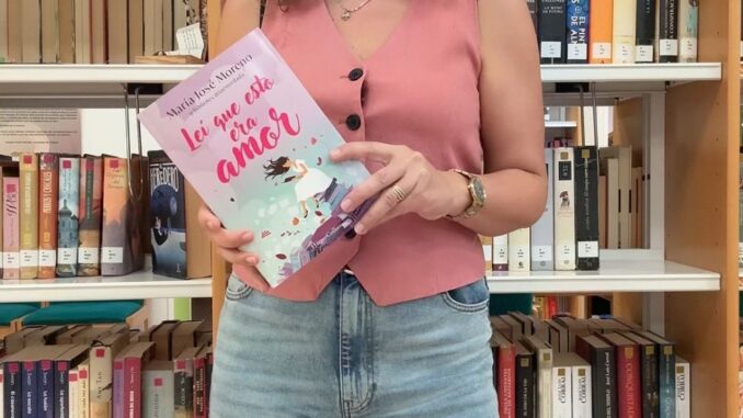 Maria-Jose-Moreno-convierte-su-amor-por-los-libros-y-las-bibliotecas-en-novela-con-Lei-que-esto-era-amor