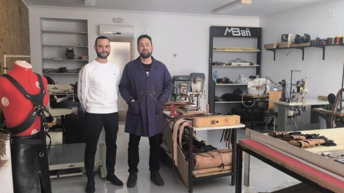 Caudete-Emprende-La-maestria-del-cuero-en-las-manos-de-Corapiel