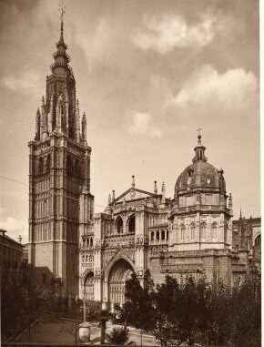 El-Gobierno-regional-celebra-una-exposicion-virtual-que-recorre-los-800-anos-de-la-Catedral-de-Toledo-a-traves-de-67-fotografias-historicas