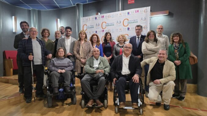 Jose-Gonzalez-subraya-el-compromiso-de-la-Diputacion-de-Albacete-para-avanzar-en-accesibilidad-e-inclusion-en-el-conjunto-de-la-provincia-durante-la-Asamblea-de-CLM-Inclusiva