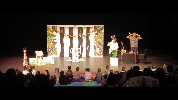 Mas-2.400-escolares-de-la-provincia-disfrutan-del-teatro-de-la-mano-de-la-Diputacion-de-Albacete-a-traves-de-su-primera-campana-de-artes-escenicas-del-ano