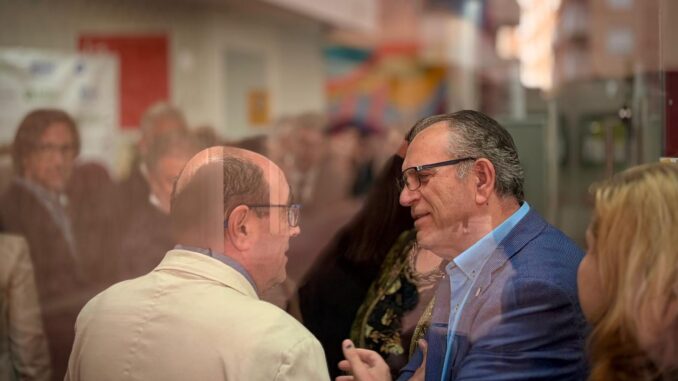 Caudete-respalda-el-talento-y-la-innovacion-empresarial-en-los-Premios-COPE-Villena-2026