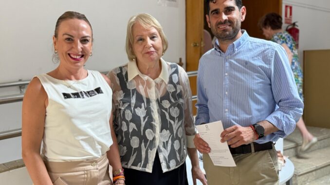 La-Diputacion-de-Albacete-se-suma-al-sincero-homenaje-a-Vicente-Mompo-organizado-por-la-Asociacion-Amigos-de-la-Opera