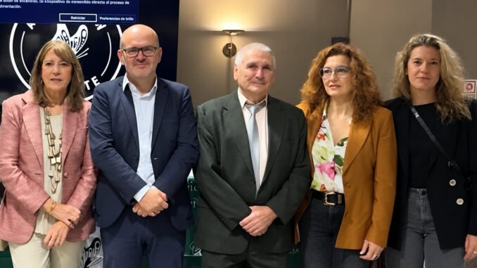 Garcia-Alcaraz-reivindica-en-las-III-Jornadas-de-Quierete-una-respuesta-a-las-adicciones-basada-en-la-prevencion-el-acompanamiento-y-la-dignidad-de-las-personas